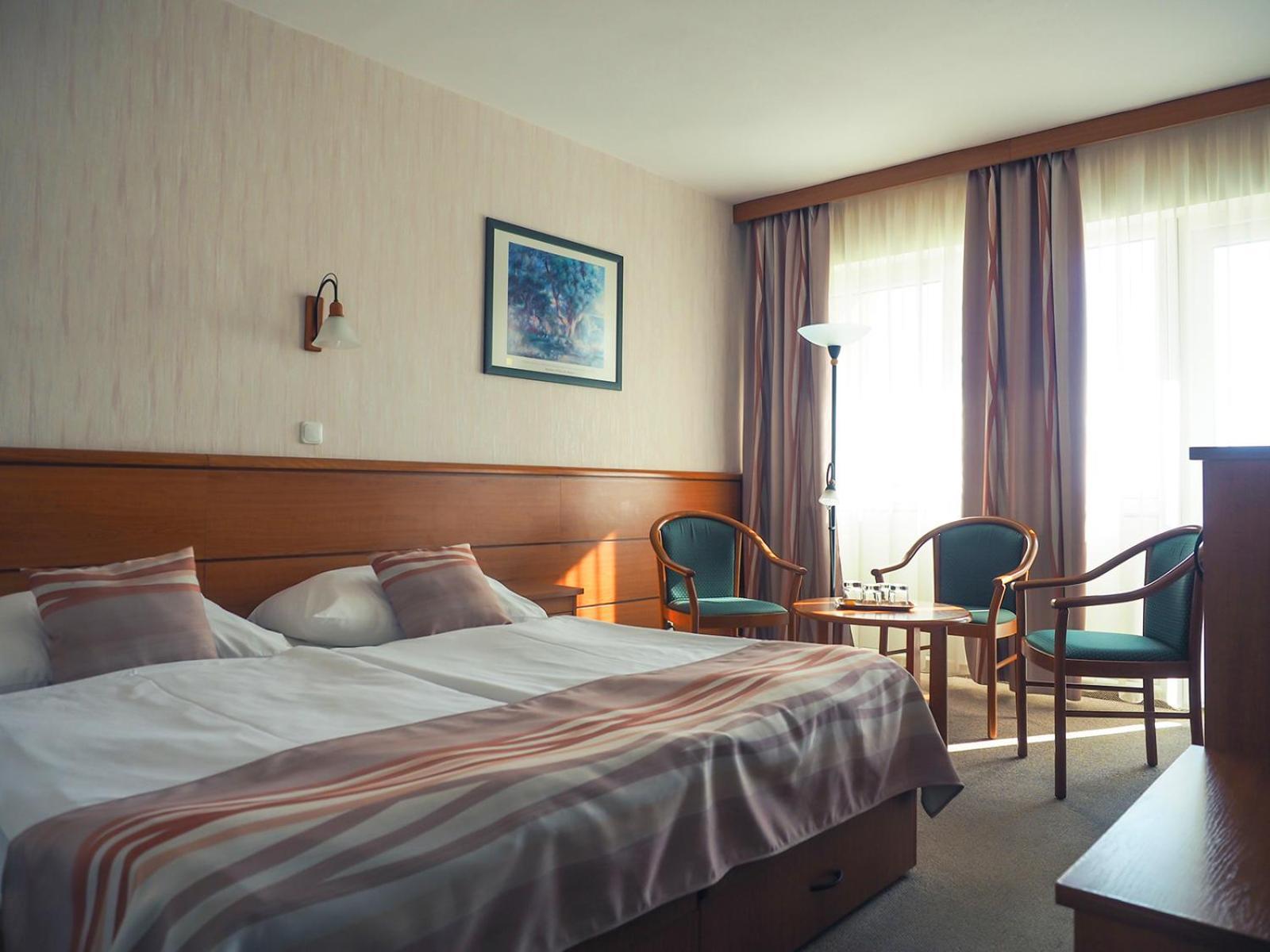Hotel Panorama Balatongyörök 外观 照片