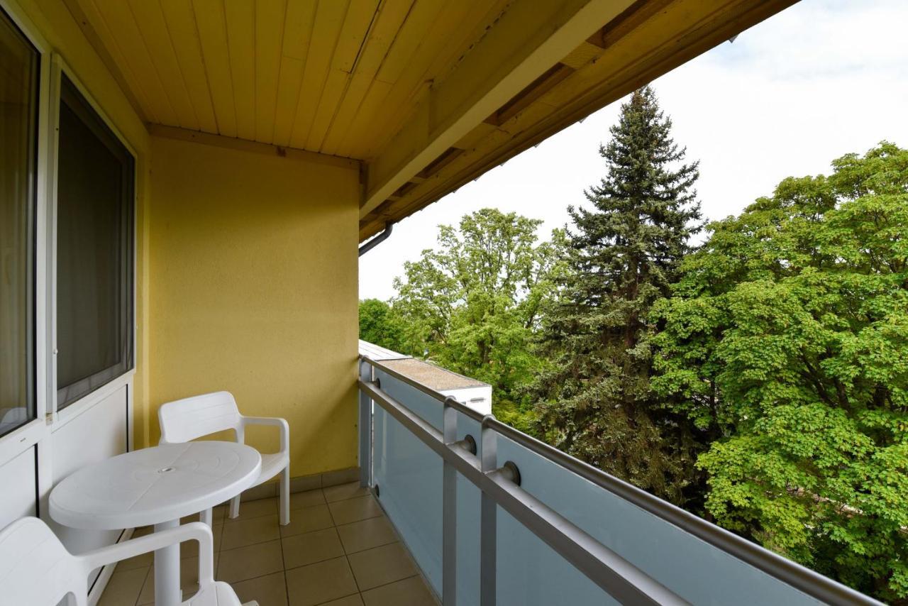 Hotel Panorama Balatongyörök 外观 照片