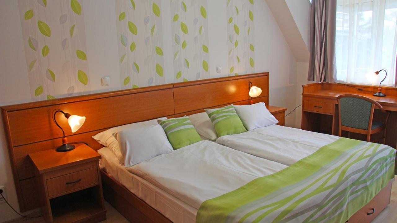 Hotel Panorama Balatongyörök 外观 照片