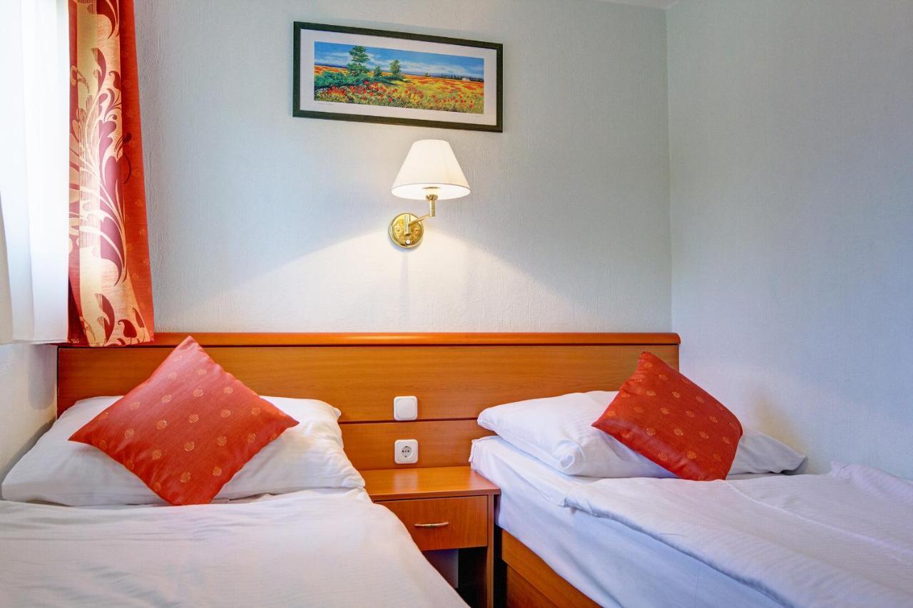 Hotel Panorama Balatongyörök 外观 照片