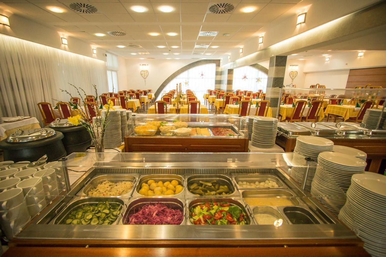 Hotel Panorama Balatongyörök 外观 照片